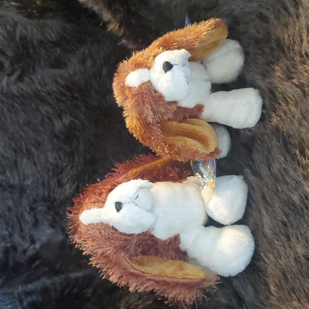 GANZ WEBKINZ RETIRED BASSET HOUND